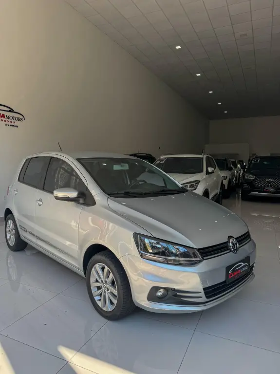 VOLKSWAGEN Fox - Foto