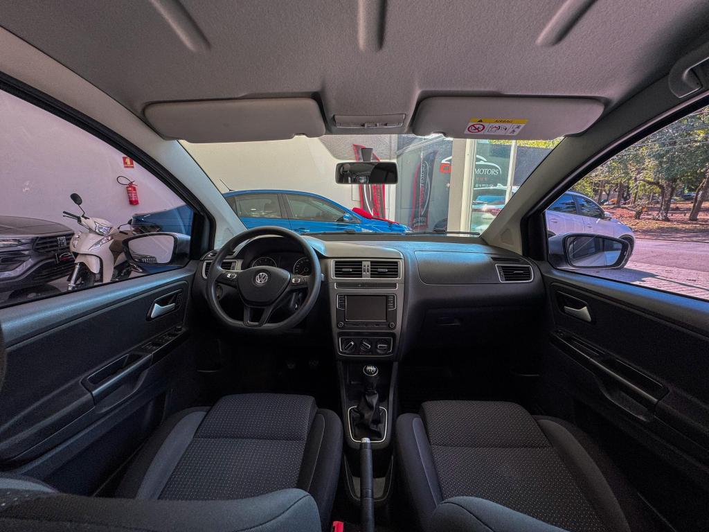 VOLKSWAGEN Fox - Foto