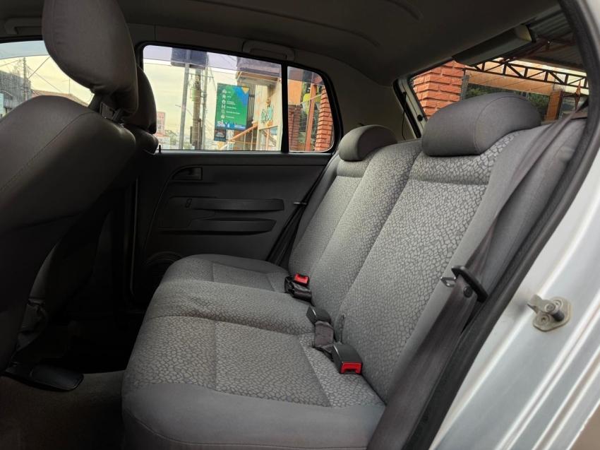 VOLKSWAGEN Fox - Foto