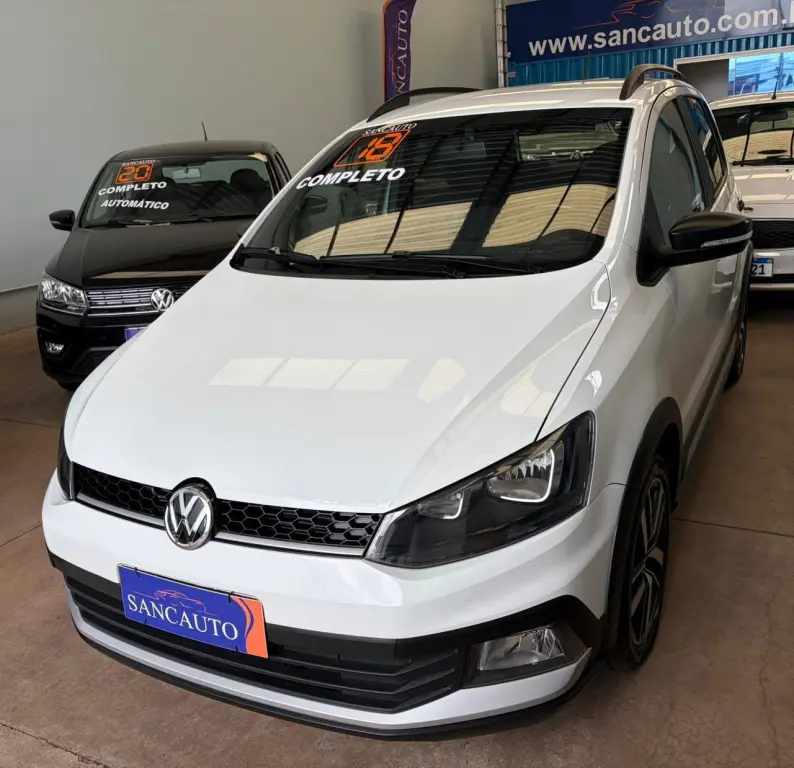VOLKSWAGEN Fox - Foto