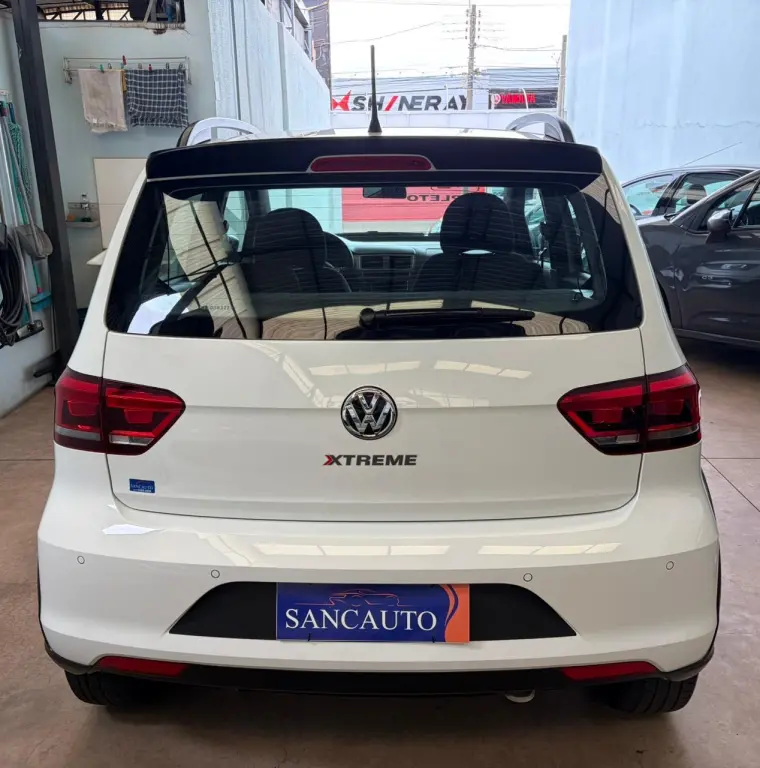 VOLKSWAGEN Fox - Foto