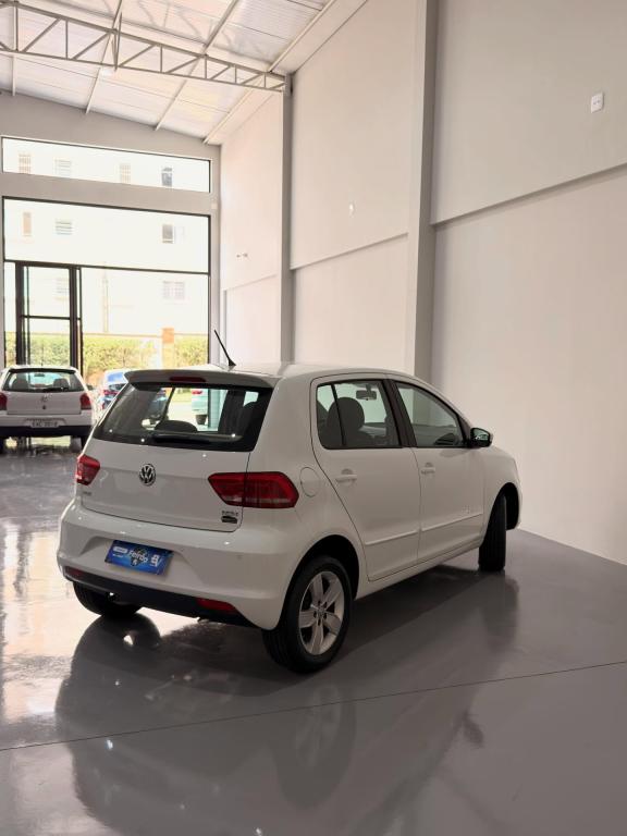 VOLKSWAGEN Fox - Foto