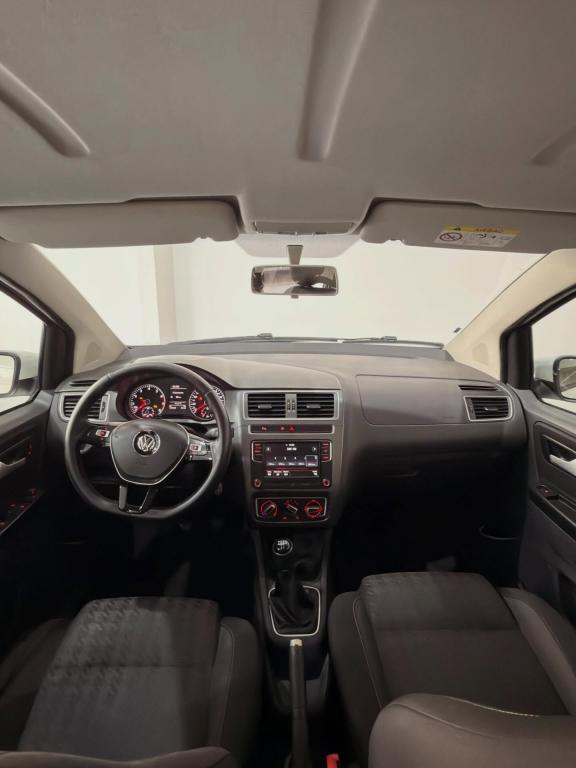 VOLKSWAGEN Fox - Foto