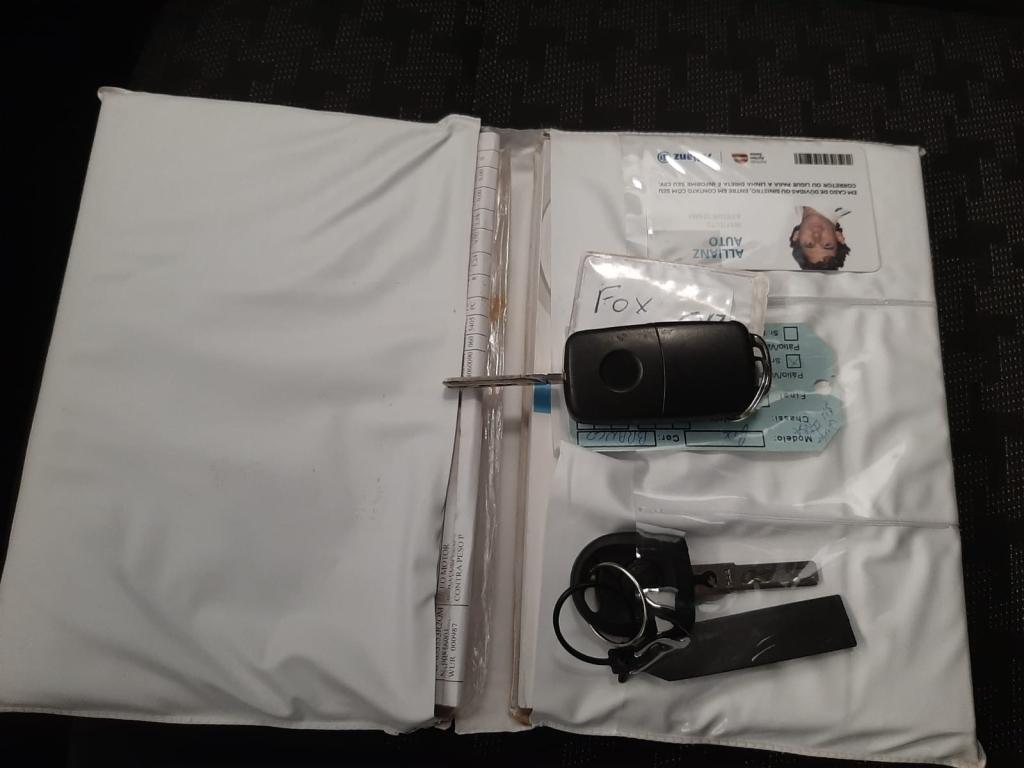 VOLKSWAGEN Fox - Foto