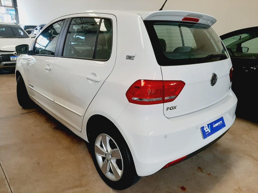 VOLKSWAGEN Fox - Foto