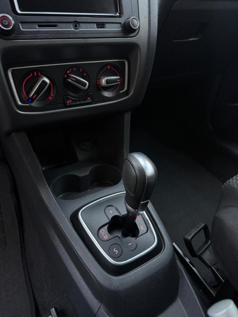 VOLKSWAGEN Fox - Foto