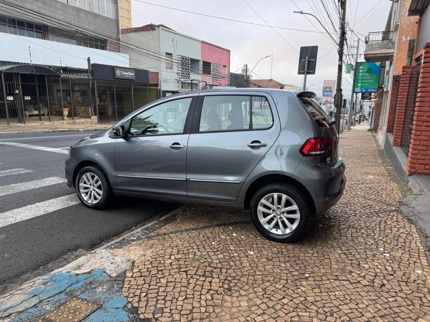 VOLKSWAGEN Fox - Foto