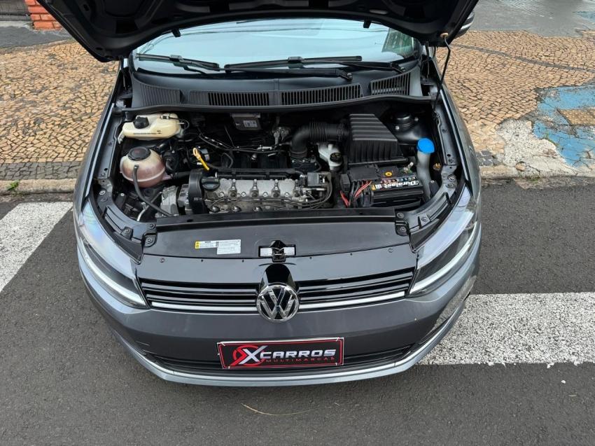 VOLKSWAGEN Fox - Foto