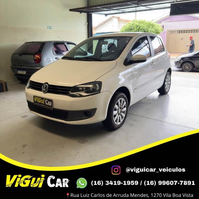 VOLKSWAGEN Fox - Foto