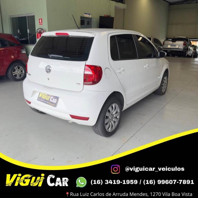 VOLKSWAGEN Fox - Foto