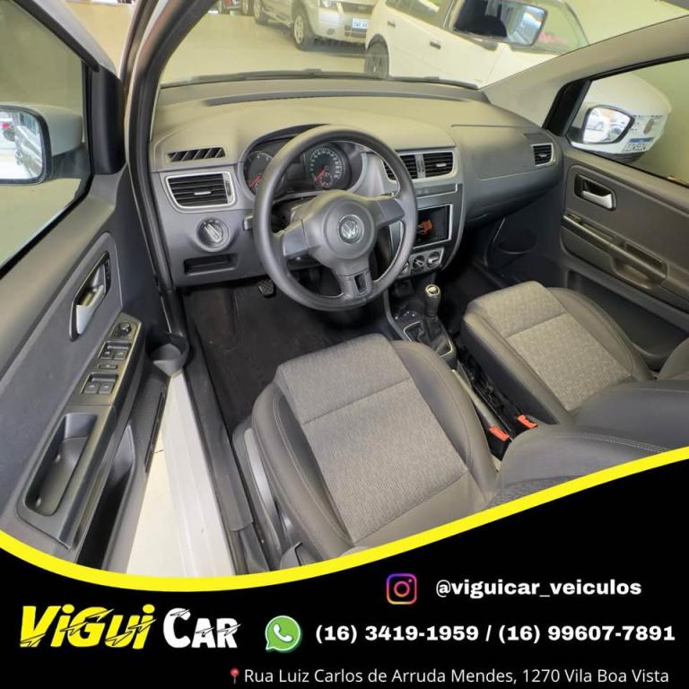 VOLKSWAGEN Fox - Foto