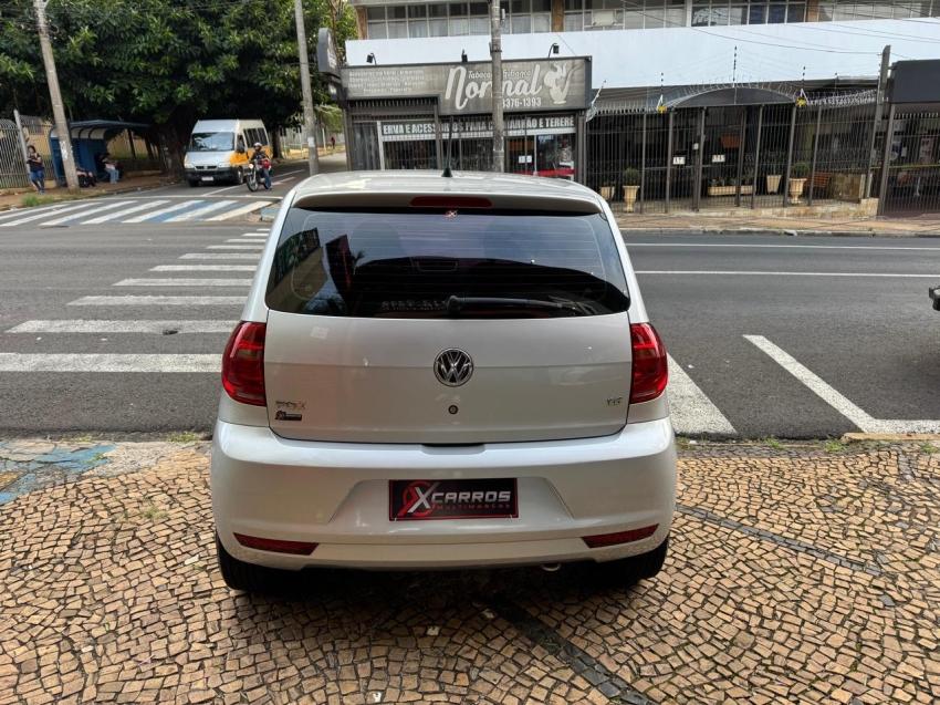 VOLKSWAGEN Fox - Foto
