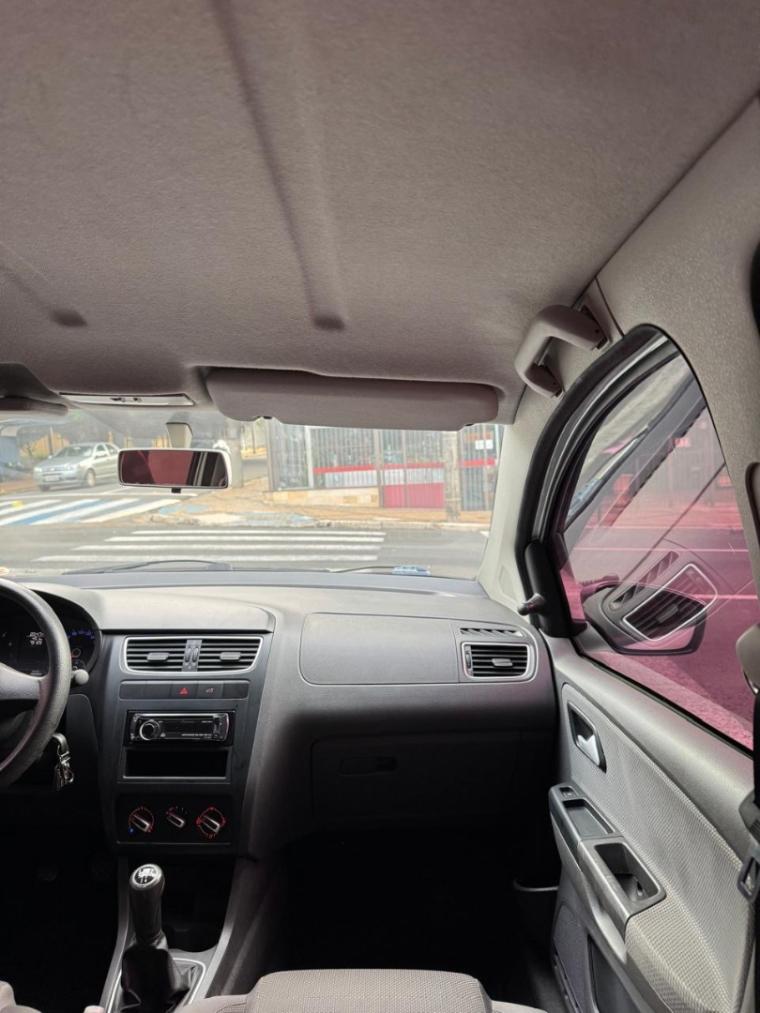 VOLKSWAGEN Fox - Foto