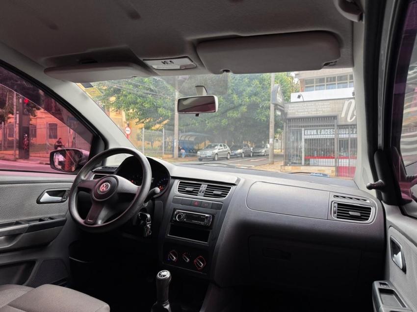VOLKSWAGEN Fox - Foto