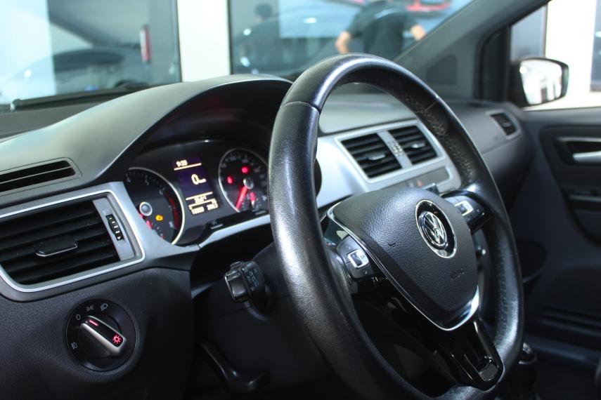 VOLKSWAGEN Fox - Foto