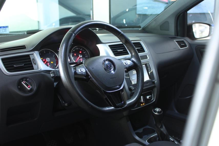 VOLKSWAGEN Fox - Foto