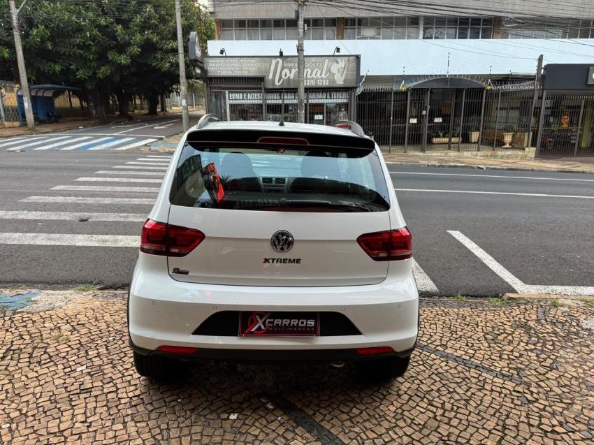 VOLKSWAGEN Fox - Foto