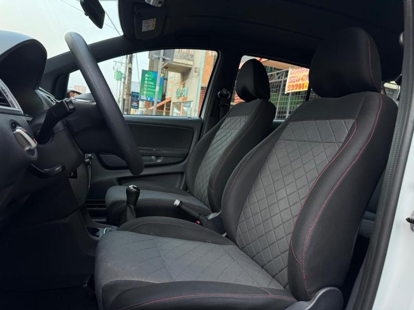 VOLKSWAGEN Fox - Foto