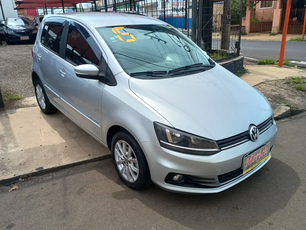 VOLKSWAGEN Fox - Foto
