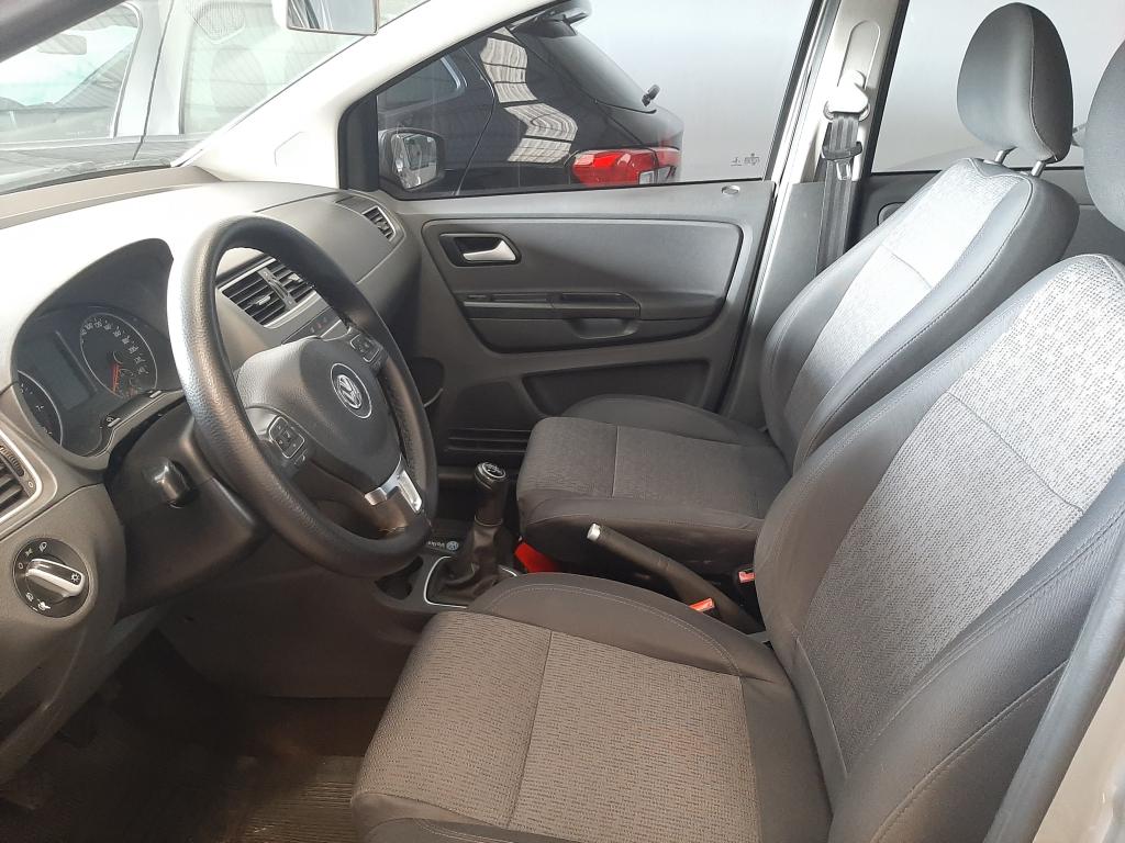 VOLKSWAGEN Fox - Foto