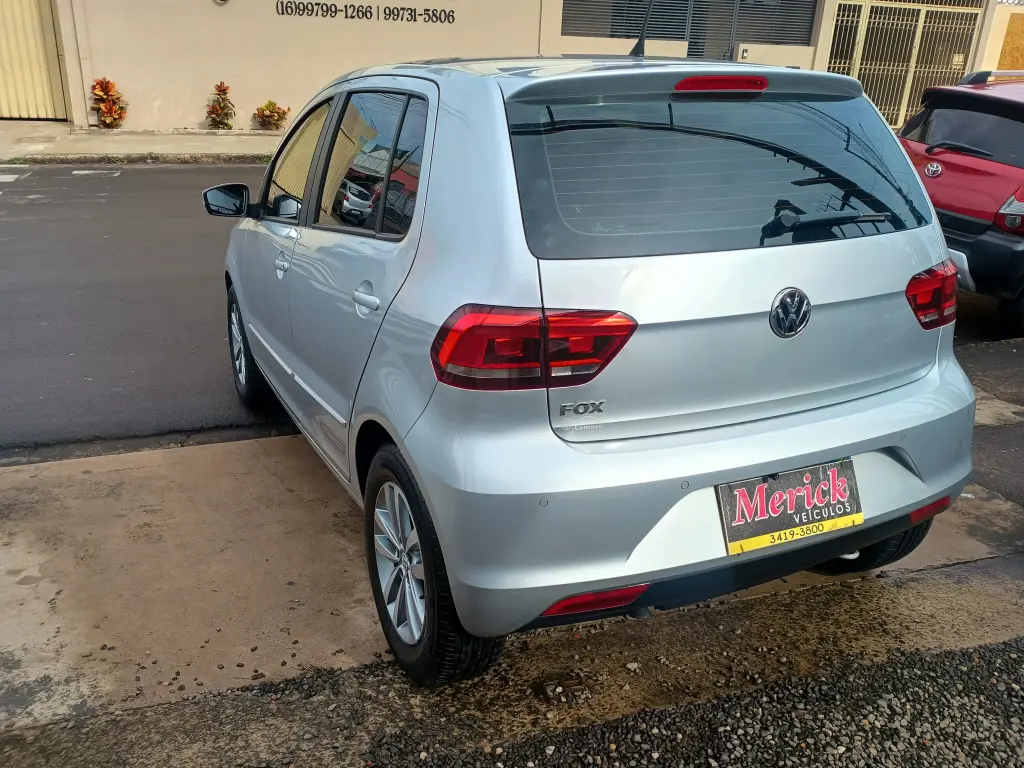 VOLKSWAGEN Fox - Foto