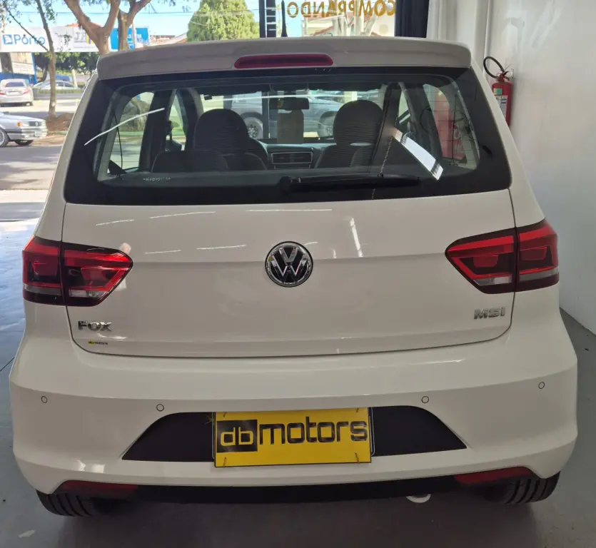 VOLKSWAGEN Fox - Foto