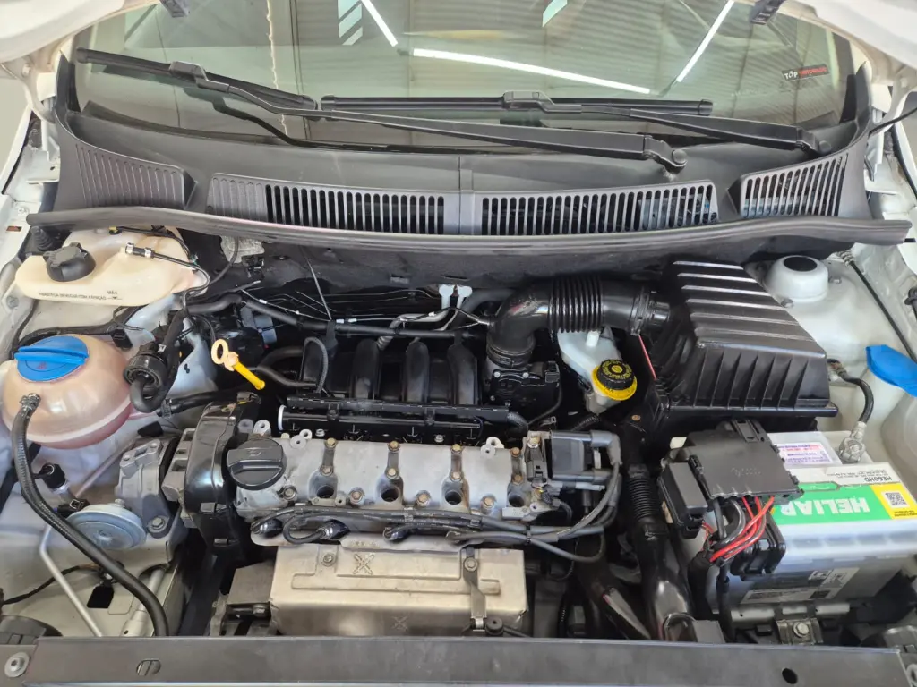 VOLKSWAGEN Fox - Foto