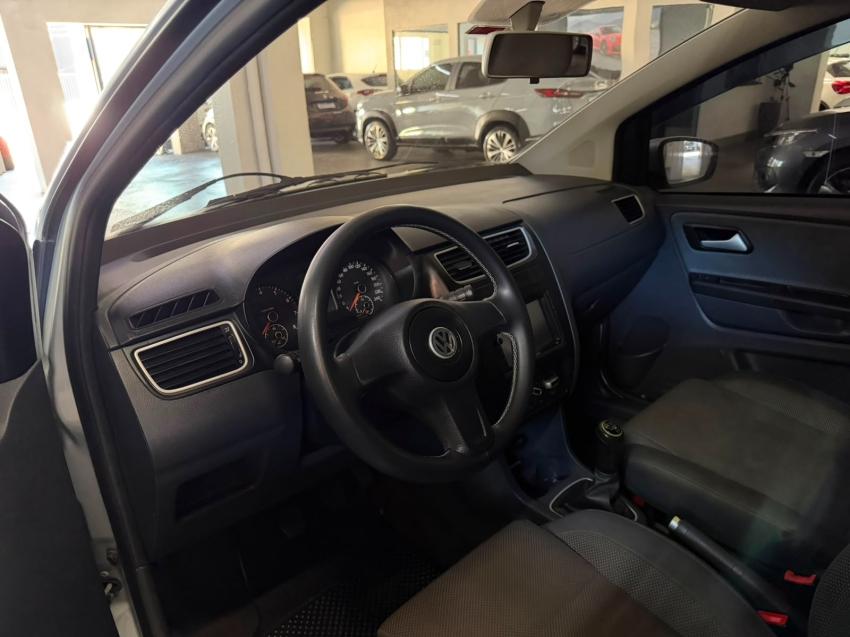 VOLKSWAGEN Fox - Foto