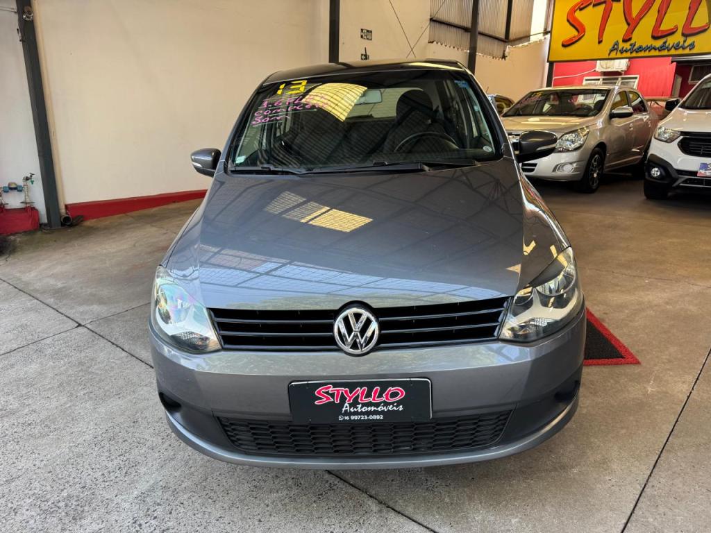 VOLKSWAGEN Fox - Foto