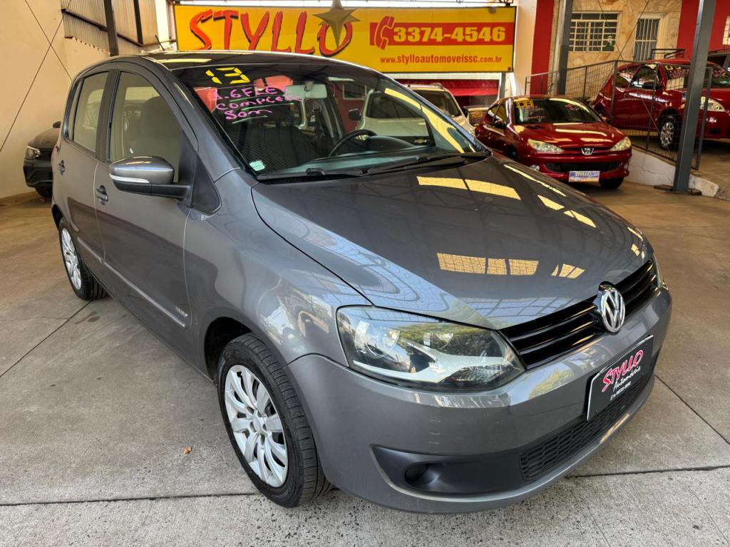 VOLKSWAGEN Fox - Foto