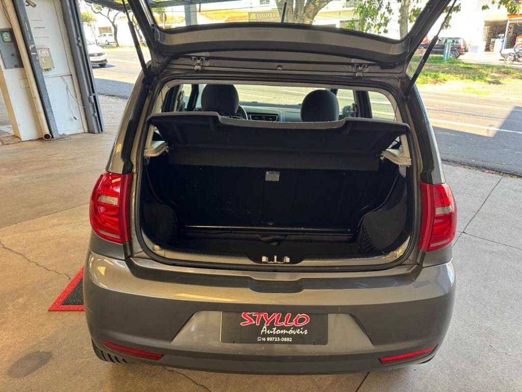 VOLKSWAGEN Fox - Foto