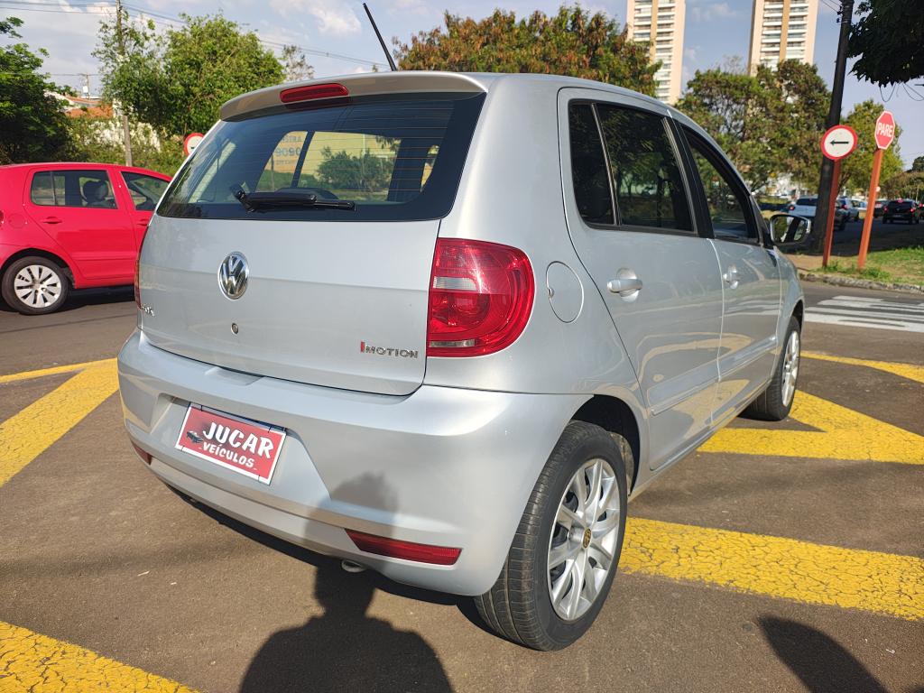 VOLKSWAGEN Fox - Foto