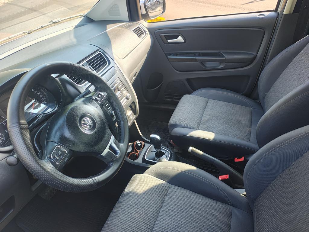 VOLKSWAGEN Fox - Foto