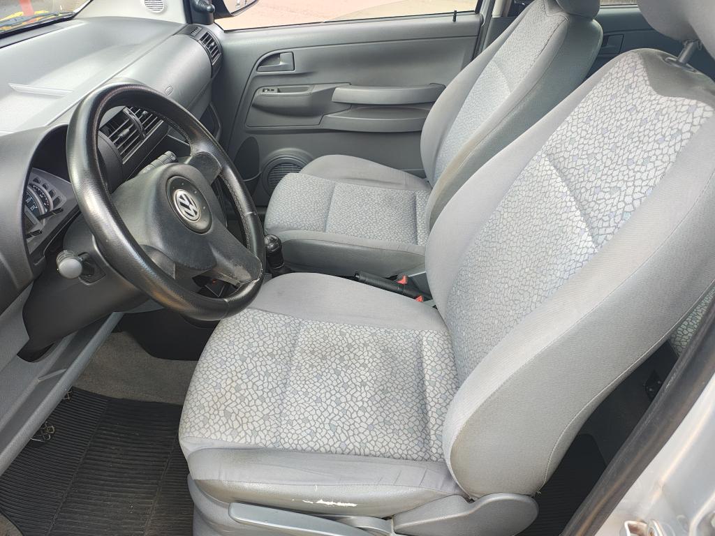 VOLKSWAGEN Fox - Foto