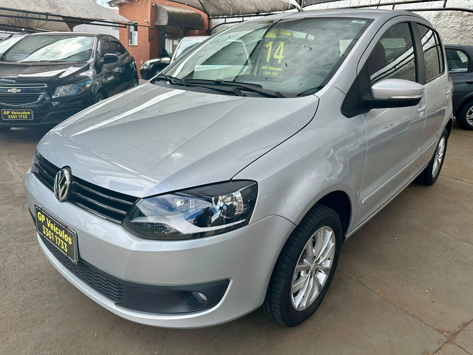 VOLKSWAGEN Fox - Foto