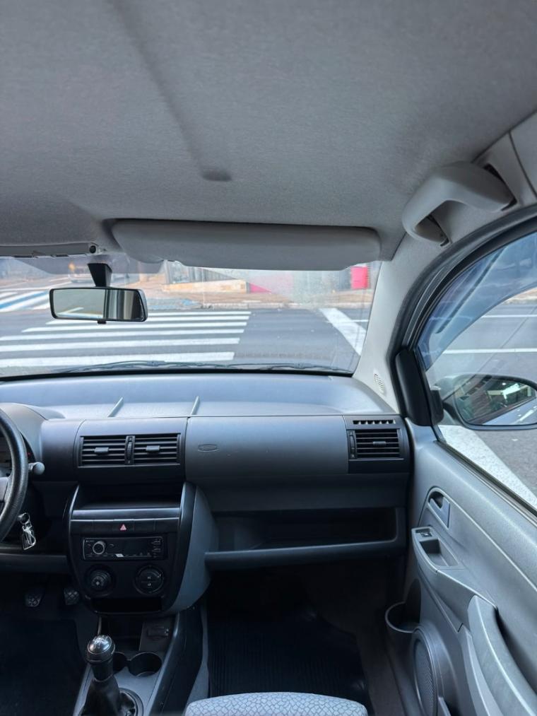 VOLKSWAGEN Fox - Foto