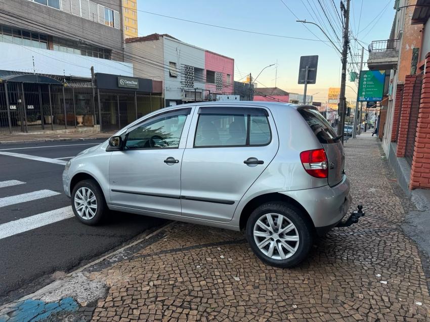 VOLKSWAGEN Fox - Foto
