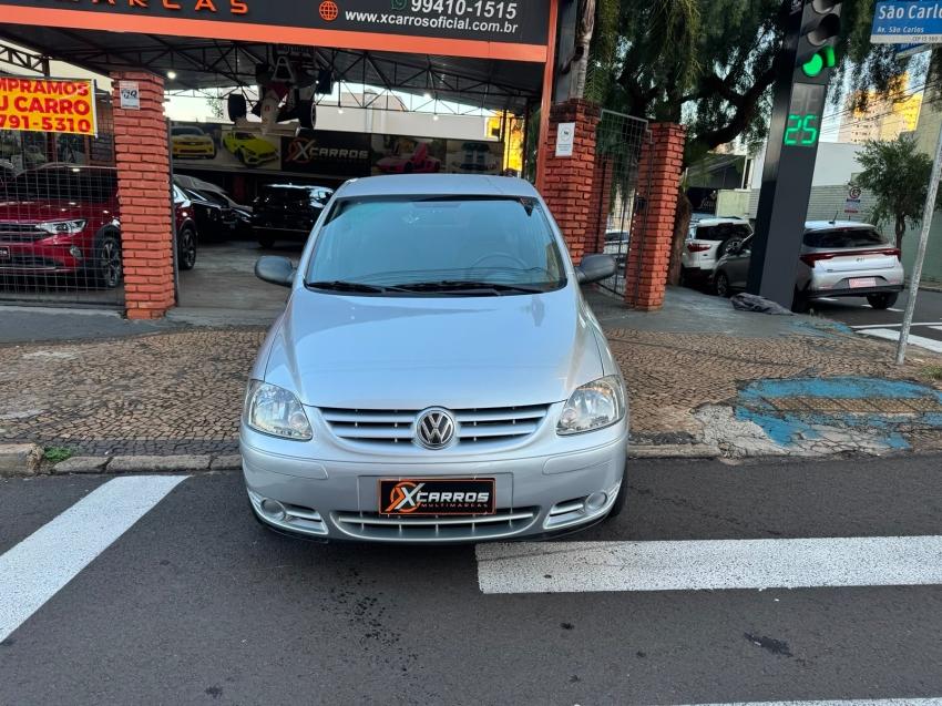VOLKSWAGEN Fox - Foto