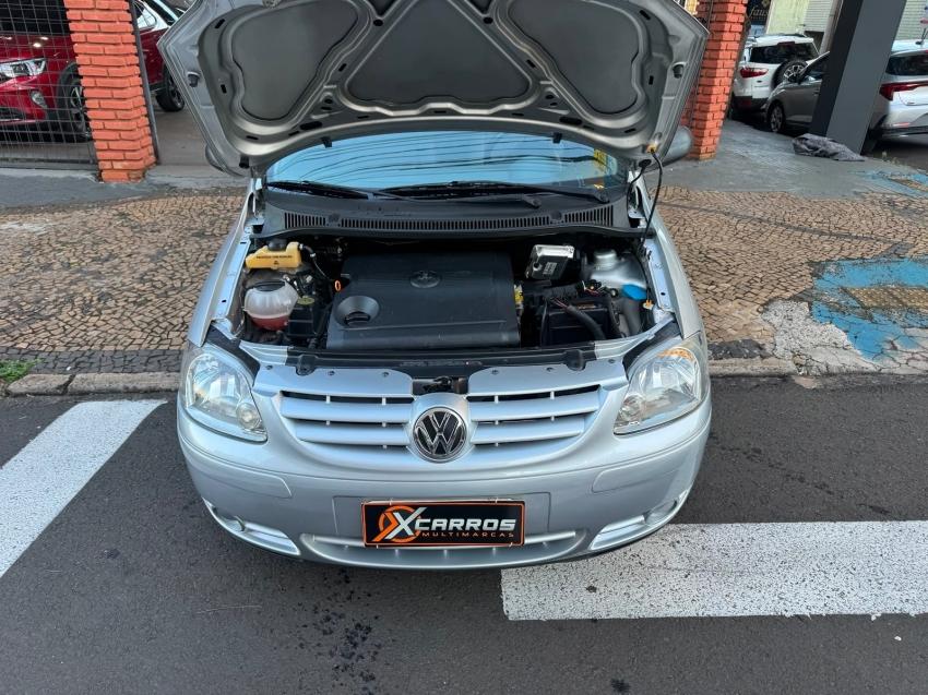 VOLKSWAGEN Fox - Foto