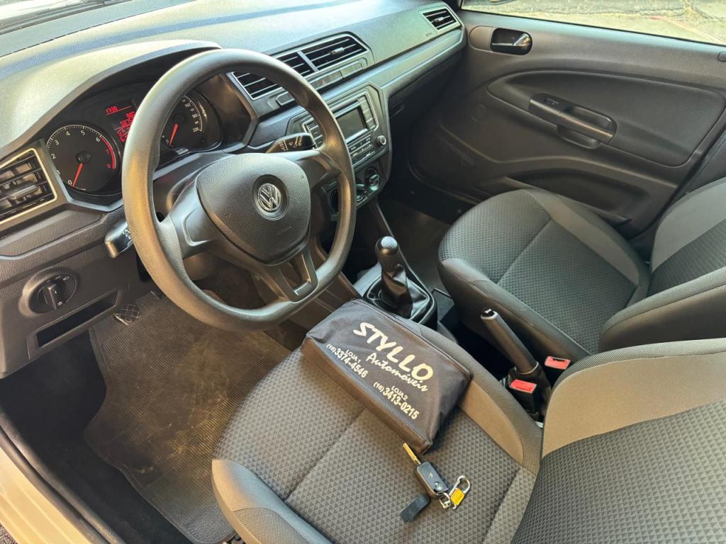 VOLKSWAGEN Gol - Foto