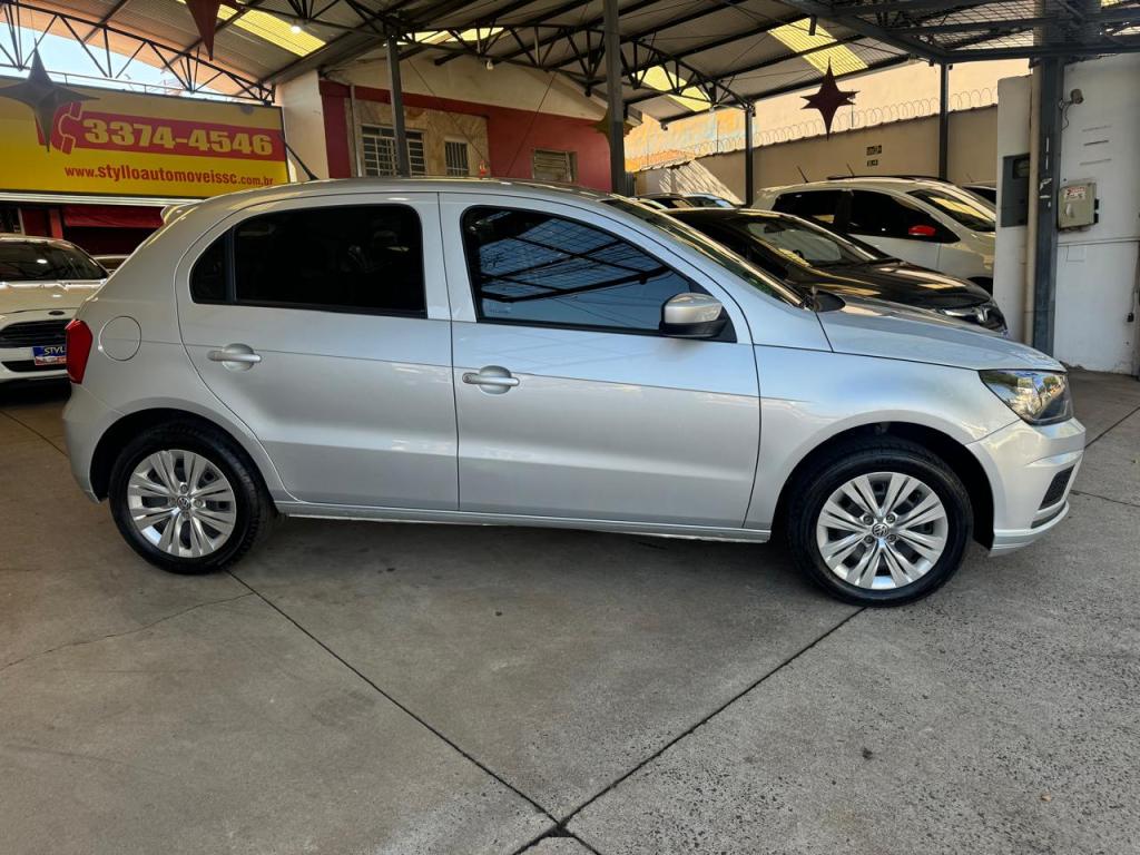 VOLKSWAGEN Gol - Foto