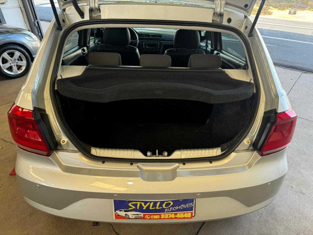 VOLKSWAGEN Gol - Foto