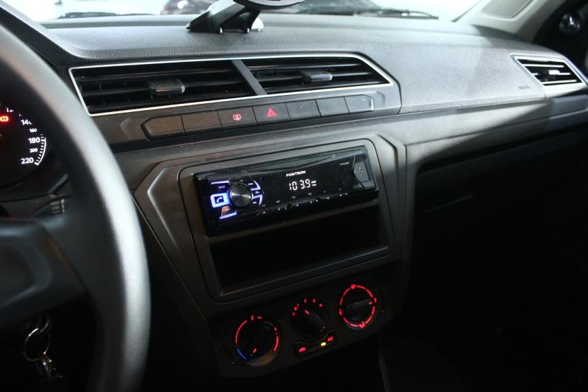 VOLKSWAGEN Gol - Foto