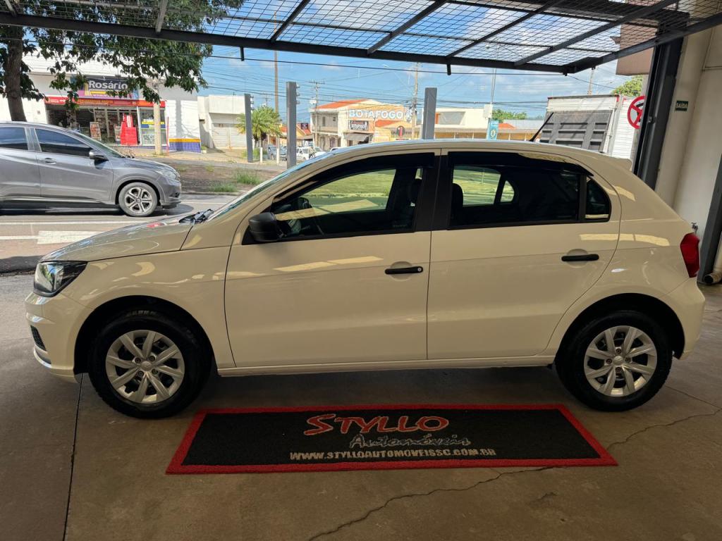 VOLKSWAGEN Gol - Foto