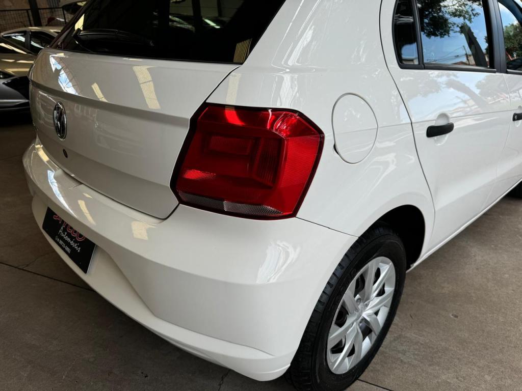VOLKSWAGEN Gol - Foto