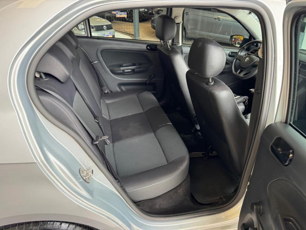 VOLKSWAGEN Gol - Foto