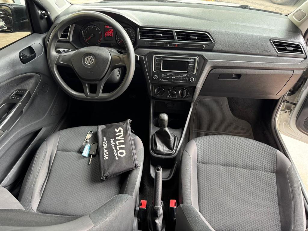 VOLKSWAGEN Gol - Foto