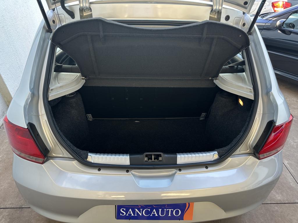 VOLKSWAGEN Gol - Foto
