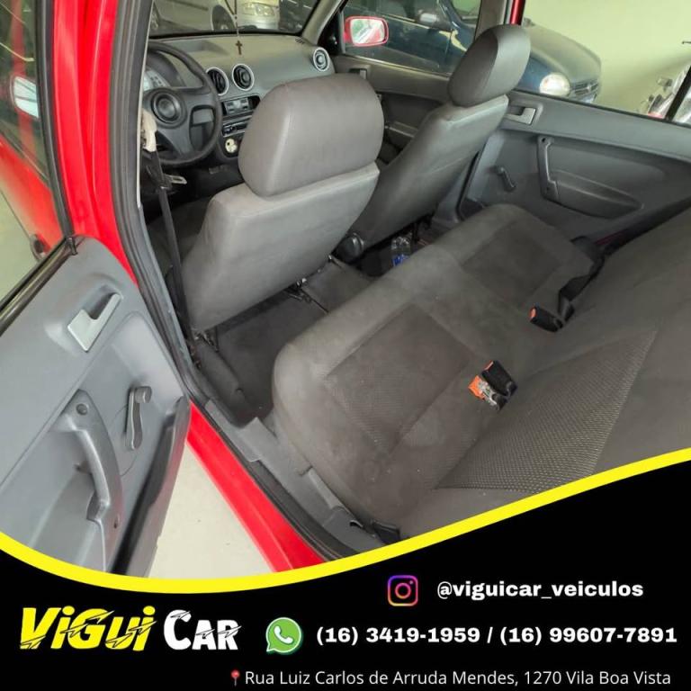 VOLKSWAGEN Gol - Foto