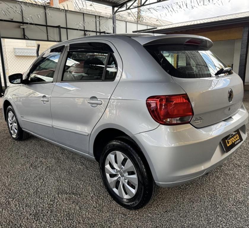 VOLKSWAGEN Gol - Foto